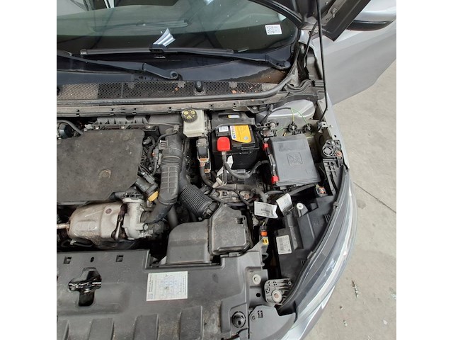 Personenauto, peugeot, 308, 2018 - afbeelding 41 van  49