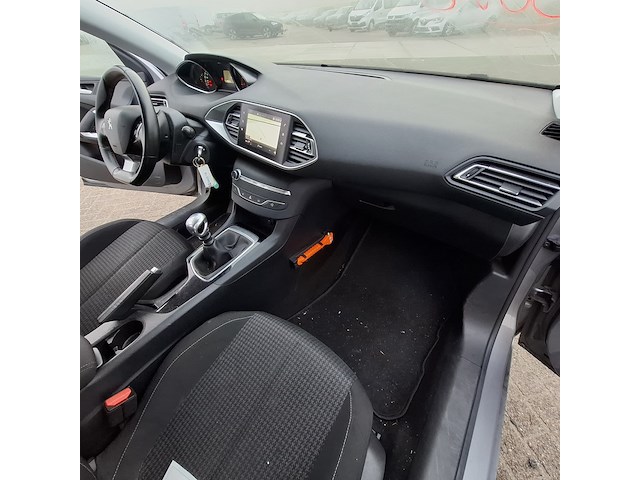 Personenauto, peugeot, 308 - afbeelding 35 van  43