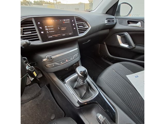 Personenauto, peugeot, 308 - afbeelding 31 van  48