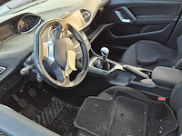 Personenauto, peugeot, 308 - afbeelding 17 van  18