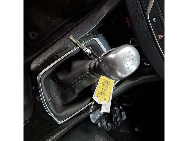 Personenauto, peugeot, 308 - afbeelding 19 van  53