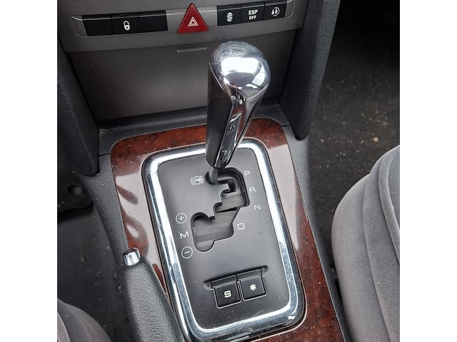 Personenauto, peugeot, 407, 3.0-24v v6 xt, 2004 - afbeelding 14 van  14