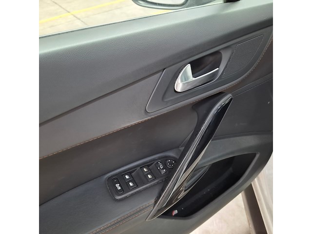 Personenauto, peugeot, 508 sw 1.6 e-hdi, 2011, 4wd - afbeelding 27 van  76