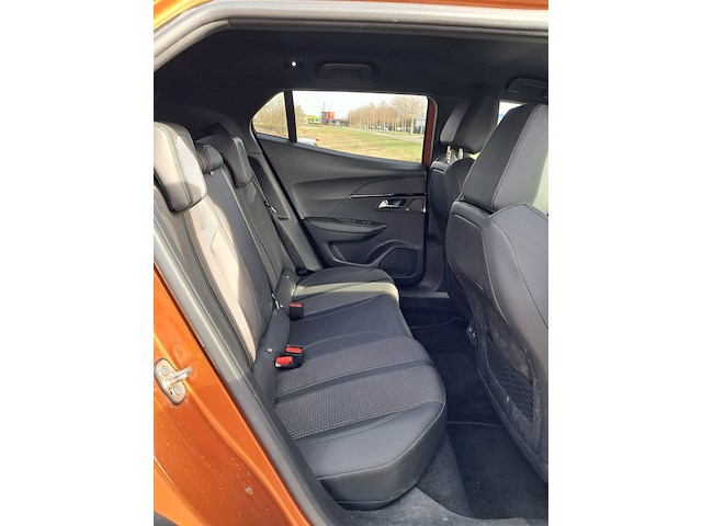 Personenauto, peugeot, e-2008, ev allure première 50 kwh, 2021 - afbeelding 25 van  46