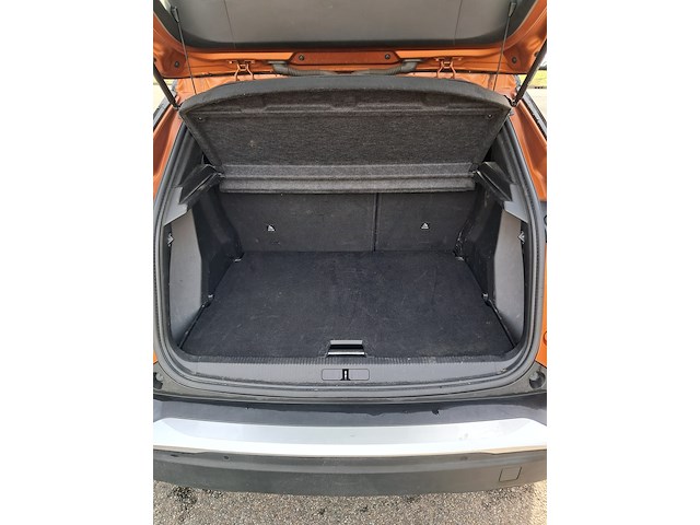 Personenauto, peugeot, e-2008, ev allure première 50 kwh, 2021 - afbeelding 30 van  46