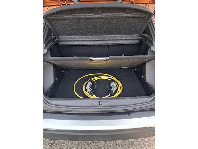 Personenauto, peugeot, e-2008, ev allure première 50 kwh, 2021 - afbeelding 31 van  46