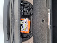 Personenauto, peugeot, e-2008, ev allure première 50 kwh, 2021 - afbeelding 33 van  46