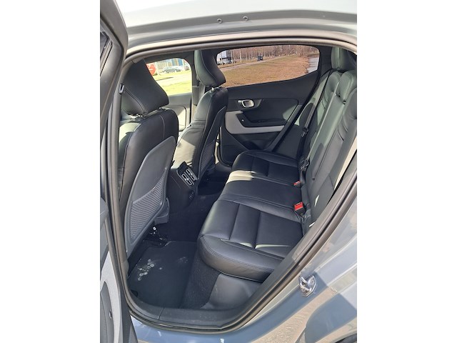 Personenauto, polestar, 2, standard range single motor 63kwh, 2021 - afbeelding 27 van  43