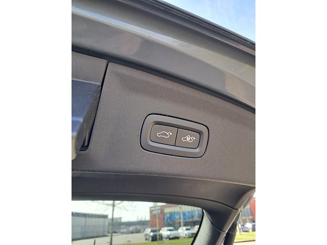 Personenauto, polestar, 2, standard range single motor 63kwh, 2021 - afbeelding 32 van  43