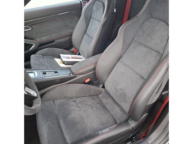 Personenauto porsche, 911 carrera 4 gts, bouwjaar 2017 - afbeelding 29 van  82