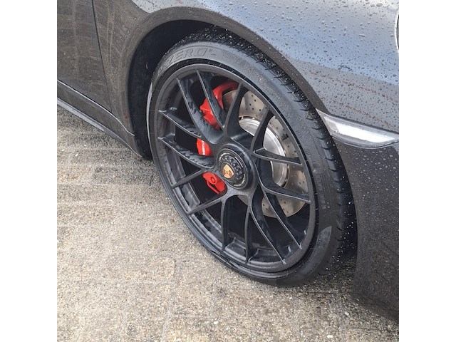 Personenauto, porsche, 911 carrera 4 gts - afbeelding 16 van  82
