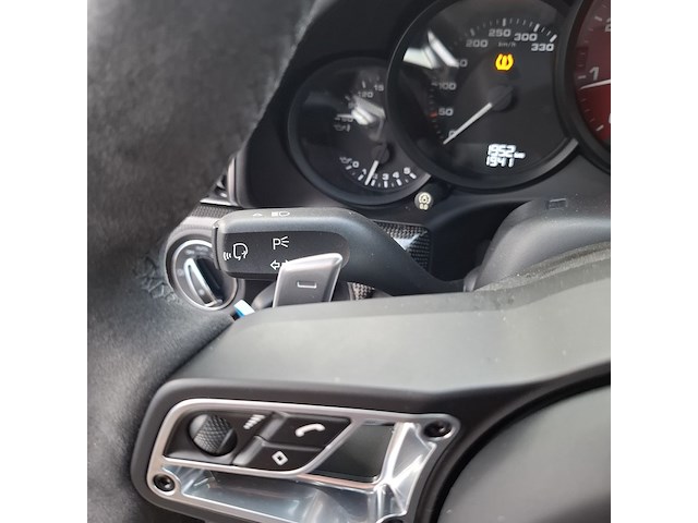 Personenauto, porsche, 911 carrera 4 gts - afbeelding 31 van  82