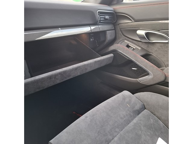 Personenauto, porsche, 911 carrera 4 gts - afbeelding 43 van  82