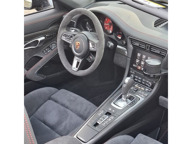 Personenauto, porsche, 911 carrera 4 gts - afbeelding 54 van  82