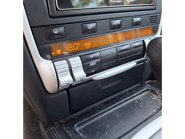 Personenauto, porsche, cayenne, 4.5 turbo, grijs, 2003 - afbeelding 38 van  57