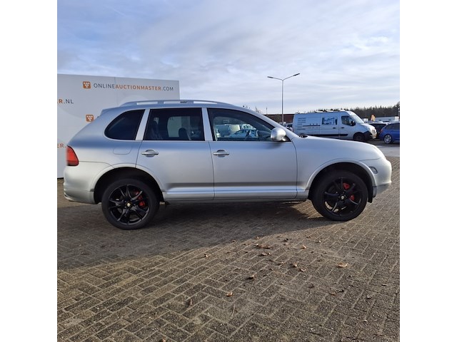 Personenauto, porsche, cayenne, 4.5 turbo, grijs, 2003 - afbeelding 34 van  57