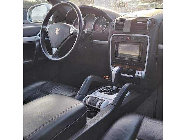 Personenauto, porsche, cayenne, 4.5 turbo, grijs, 2003 - afbeelding 47 van  57