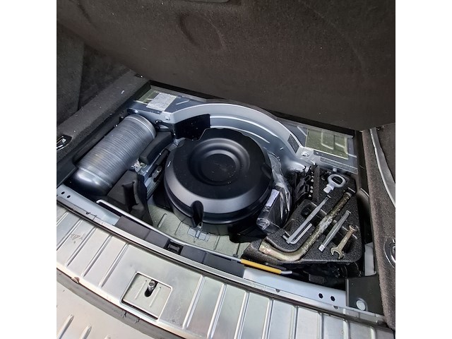 Personenauto, porsche, cayenne, 4.5 turbo, grijs, 2003 - afbeelding 53 van  57