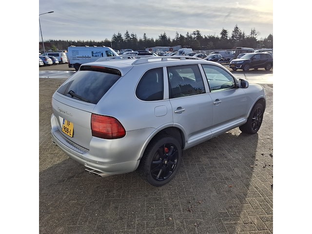 Personenauto, porsche, cayenne, 4.5 turbo, grijs, 2003 - afbeelding 45 van  57
