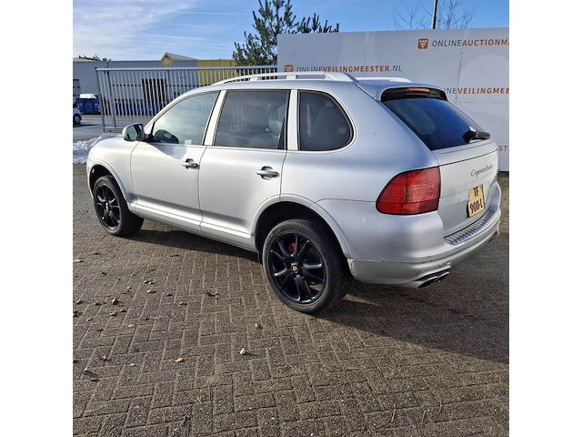 Personenauto, porsche, cayenne, 4.5 turbo, grijs, 2003 - afbeelding 55 van  57