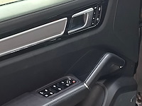 Personenauto, porsche, cayenne coupé, 3.0 e-hybrid, 2021 - afbeelding 19 van  76