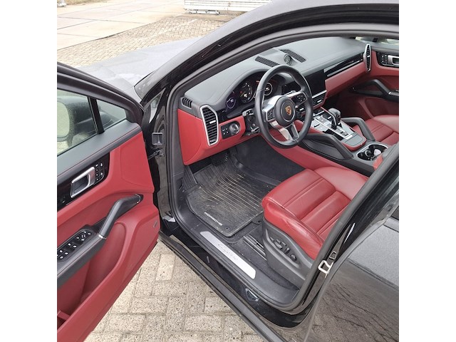 Personenauto, porsche, cayenne coupe 3.0 e-hybrid, 2023 - afbeelding 2 van  52