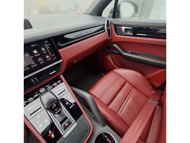 Personenauto, porsche, cayenne coupe 3.0 e-hybrid, 2023 - afbeelding 13 van  52