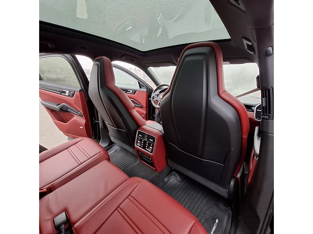 Personenauto, porsche, cayenne coupe 3.0 e-hybrid, 2023 - afbeelding 22 van  52