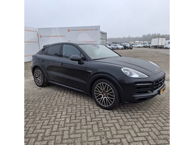 Personenauto, porsche, cayenne coupe 3.0 e-hybrid, 2023 - afbeelding 23 van  52