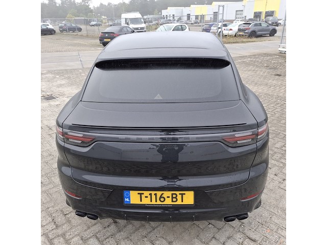 Personenauto, porsche, cayenne coupe 3.0 e-hybrid, 2023 - afbeelding 49 van  52