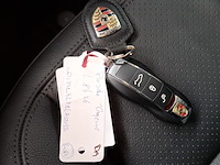 Personenauto, porsche, cayenne - afbeelding 21 van  61