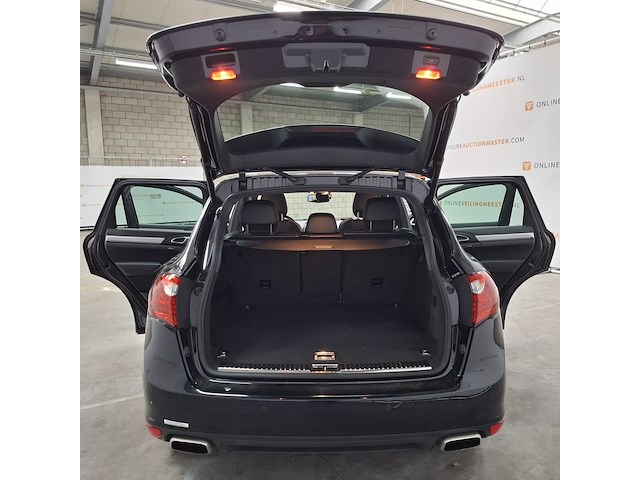 Personenauto, porsche, cayenne - afbeelding 26 van  61