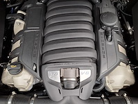 Personenauto, porsche, cayenne - afbeelding 42 van  61