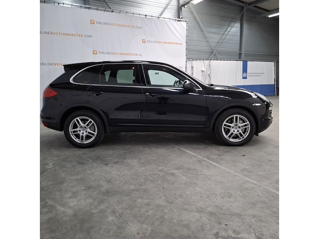 Personenauto, porsche, cayenne - afbeelding 34 van  61