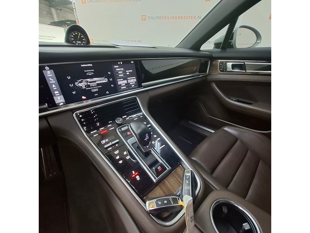 Personenauto, porsche, panamera, 2.9 4 e-hybrid, 2017 - afbeelding 31 van  65