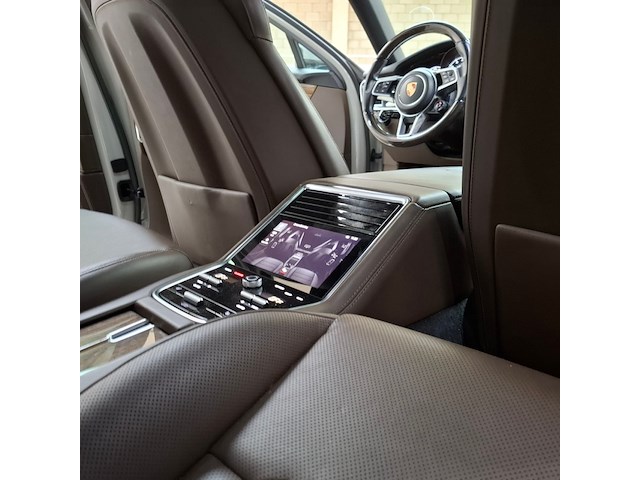 Personenauto, porsche, panamera, 2.9 4 e-hybrid, 2017 - afbeelding 40 van  65