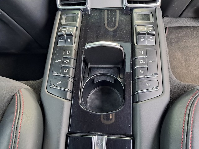 Personenauto, porsche, panamera, 4.8 gts, 2012 - afbeelding 50 van  59