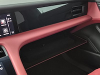 Personenauto, porsche, taycan, performance 84 kwh, 2023 - afbeelding 32 van  58