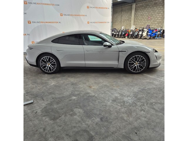 Personenauto, porsche, taycan, performance 84 kwh, 2023 - afbeelding 34 van  58