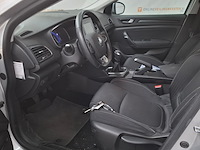 Personenauto, renault, 2019 - afbeelding 18 van  63