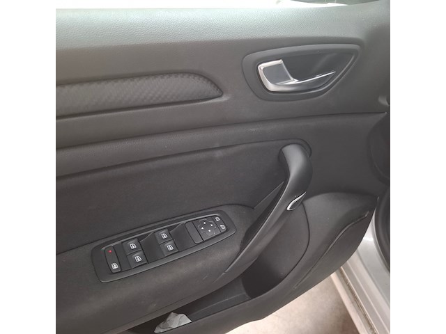 Personenauto, renault, 2019 - afbeelding 19 van  63
