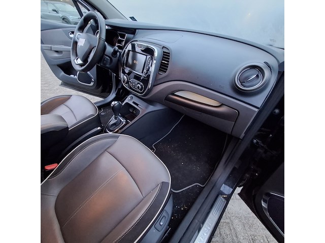 Personenauto renault, captur 1.2, bouwjaar 2016 - afbeelding 32 van  46