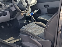 Personenauto, renault, clio, 1.2-16v extreme, 2007 - afbeelding 11 van  13