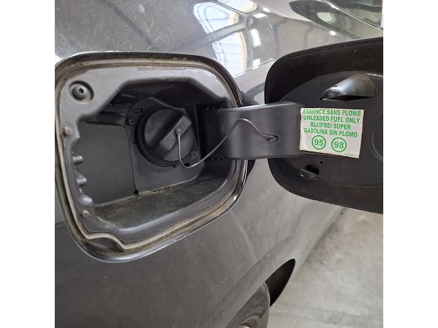 Personenauto, renault, clio, 1.2-16v special line, 2008 - afbeelding 32 van  54