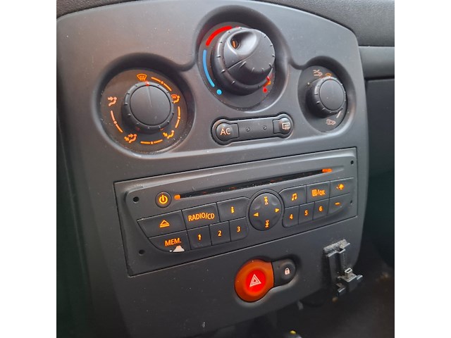 Personenauto, renault, clio, 1.2 special line, 2010 - afbeelding 37 van  64