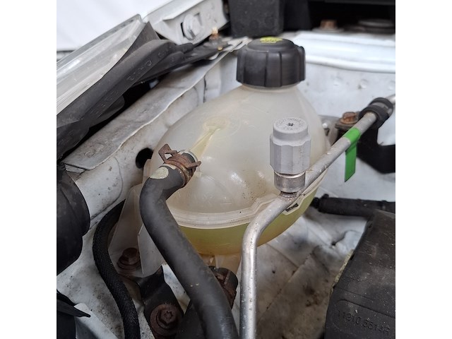 Personenauto, renault, clio, 1.2 tce initiale paris, 2018 - afbeelding 17 van  24