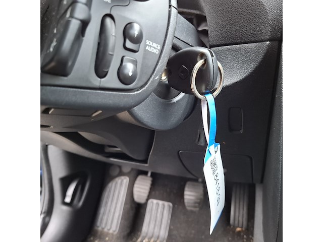 Personenauto renault, clio 1.4, bouwjaar 2007 - afbeelding 24 van  54