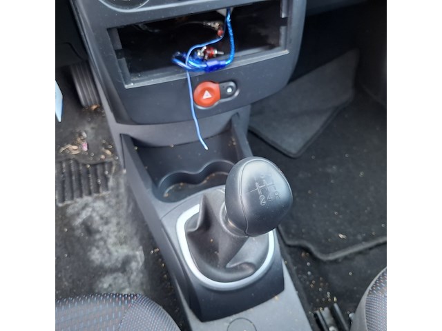 Personenauto renault, clio 1.4, bouwjaar 2007 - afbeelding 26 van  54