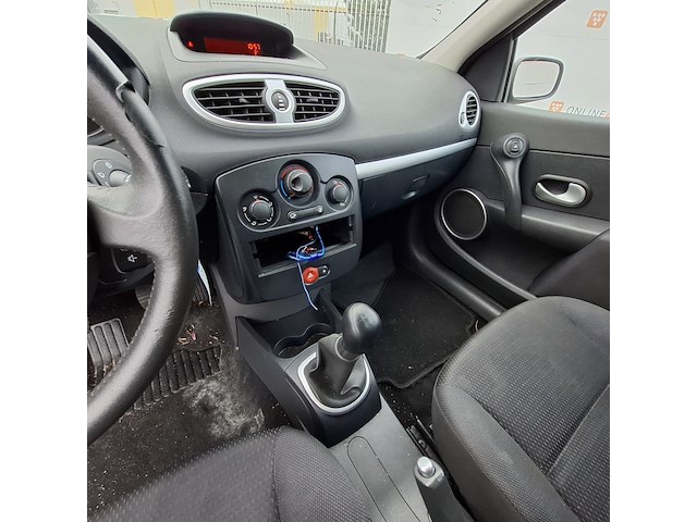 Personenauto renault, clio 1.4, bouwjaar 2007 - afbeelding 27 van  54
