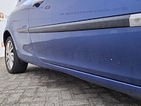 Personenauto renault, clio 1.4, bouwjaar 2007 - afbeelding 49 van  54